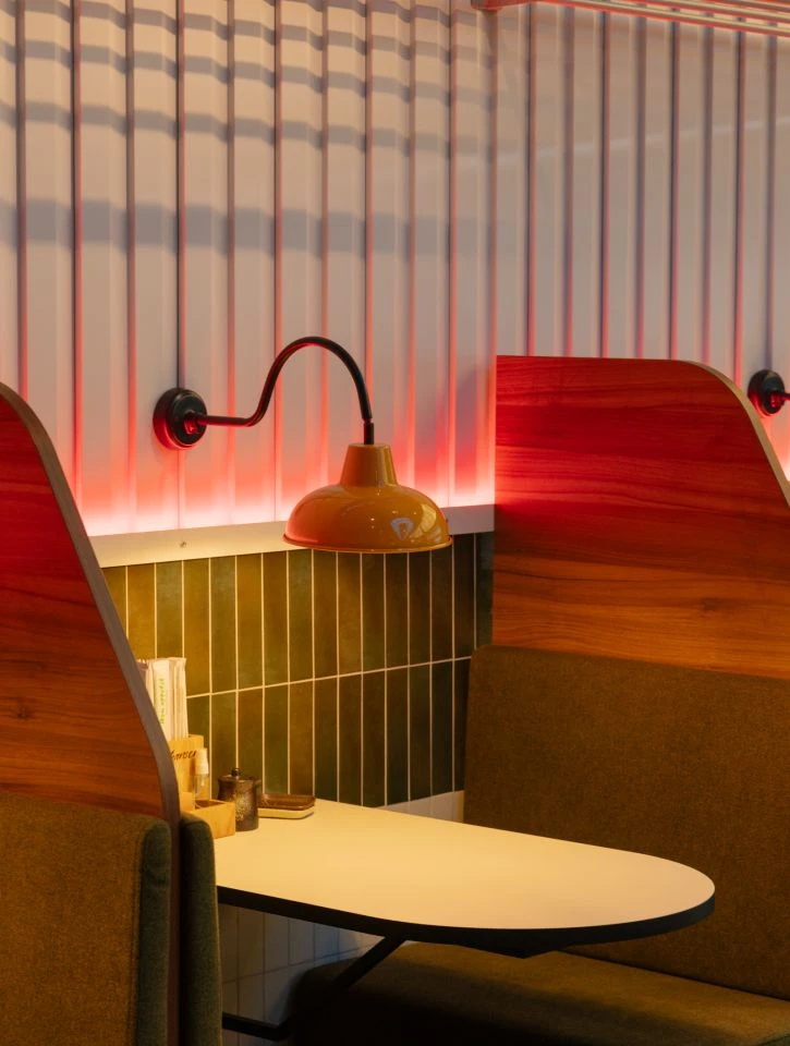 Ресторан UMAMI Shinkansen — фото №15, проект от компании «Капитально»